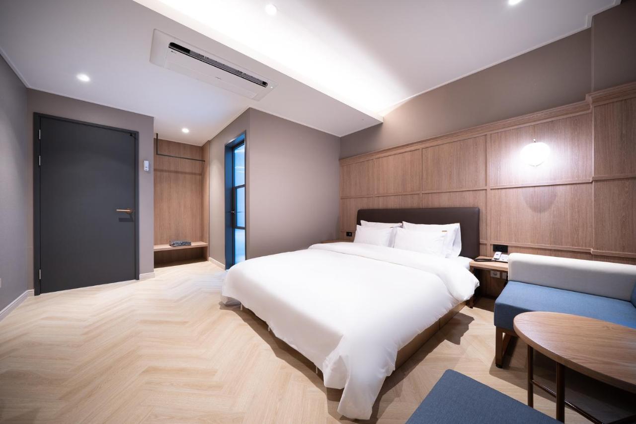 Browndot Suwon Cityhall Motel Kültér fotó