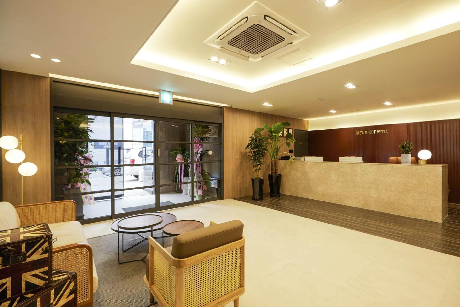 Browndot Suwon Cityhall Motel Kültér fotó